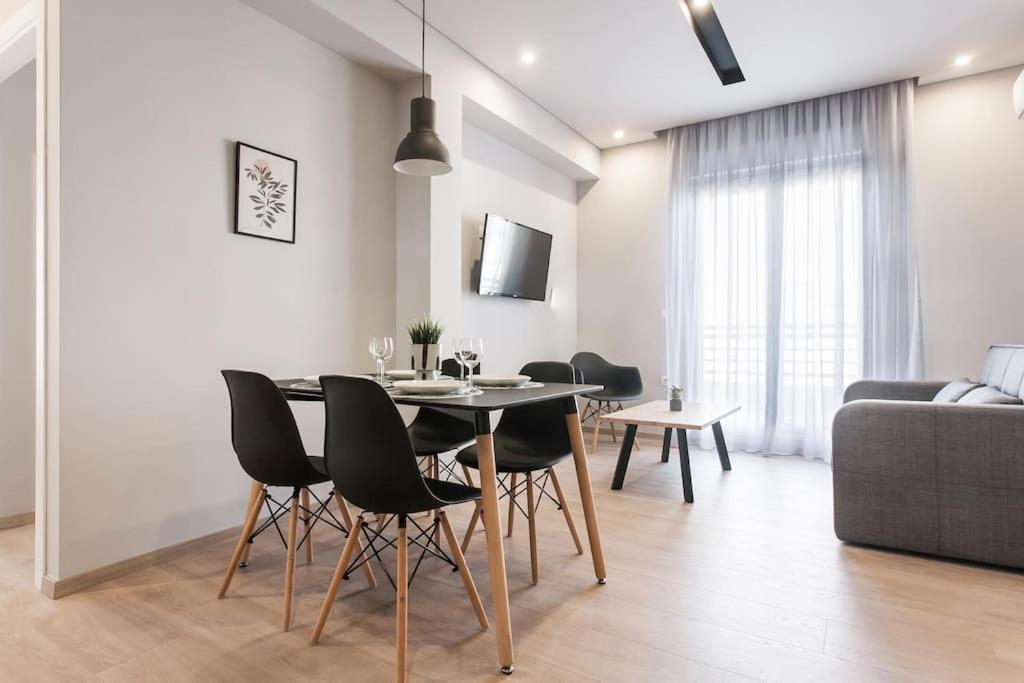 Piraeus Deluxe 2Bdr Apt - Near Metro And Port Exteriér fotografie